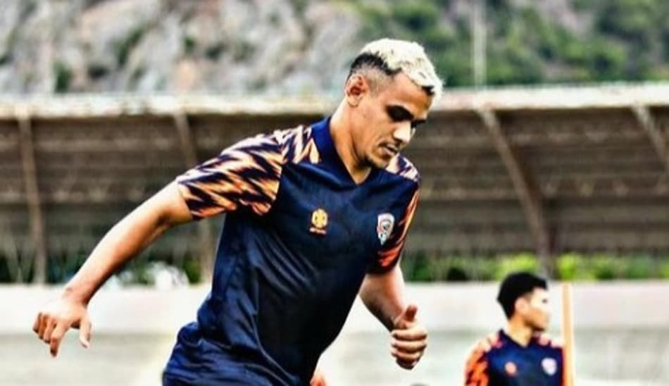 Leandro Assumpção projeta boa estreia do Muangkan United na Thai League 2