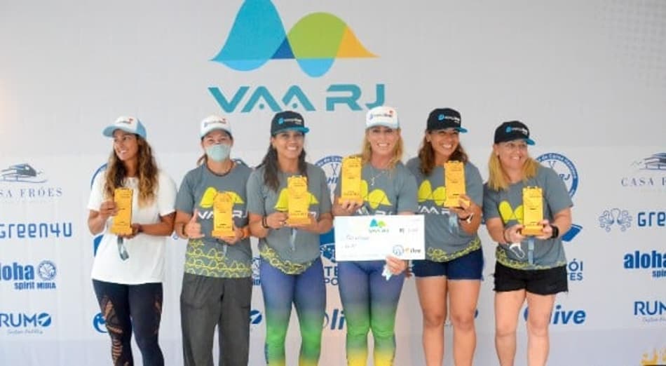 Campeonato Estadual de Canoa Polinésia, em Niterói (RJ), bate recorde e define campeões