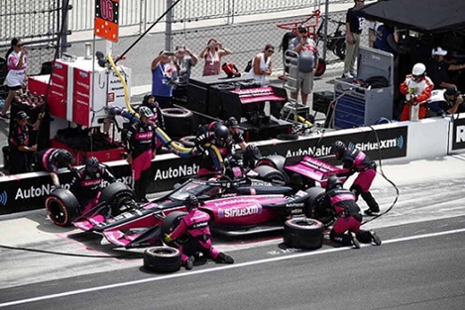 Papo com Helio Castroneves: 'Três corridas seguidas, começando em Portland'