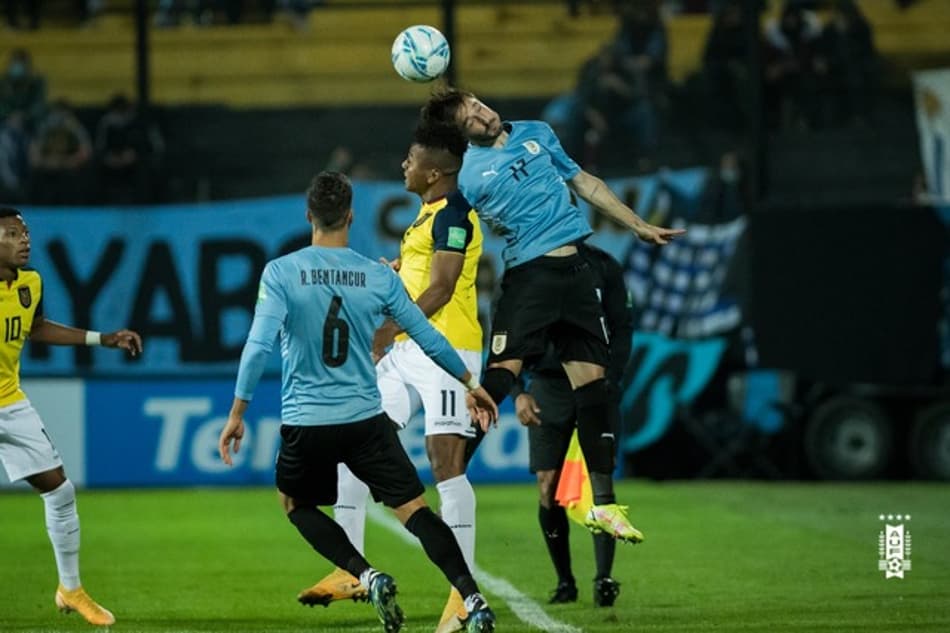 Com gol nos acréscimos, Uruguai vence Equador nas Eliminatórias