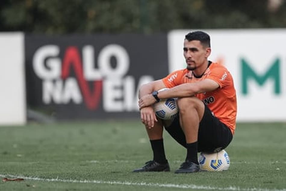 Junior Alonso vê Fred como referência do Flu e pede cuidado especial: ‘nosso trabalho é parar ele’