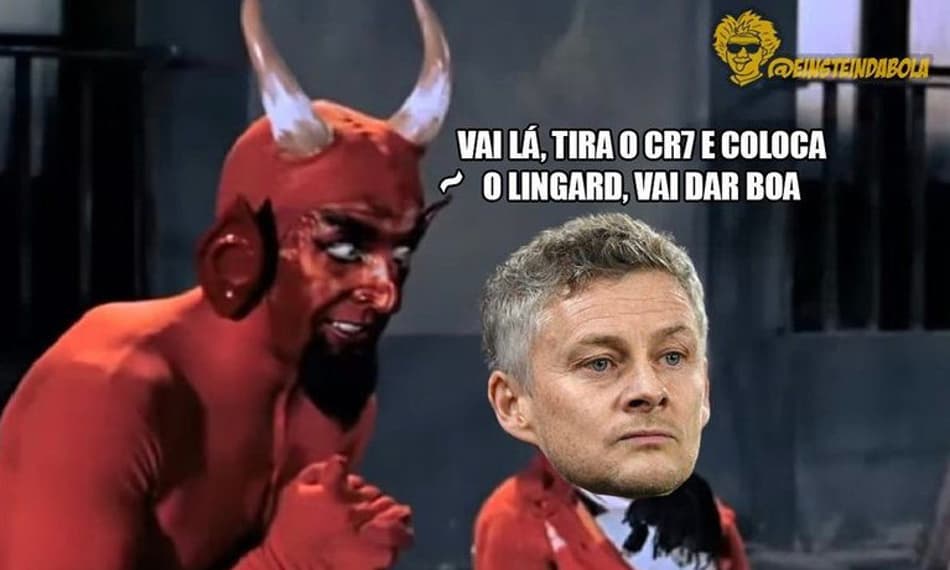 A pior substituição do ano? Saída de Cristiano Ronaldo e derrota do United viram meme na web