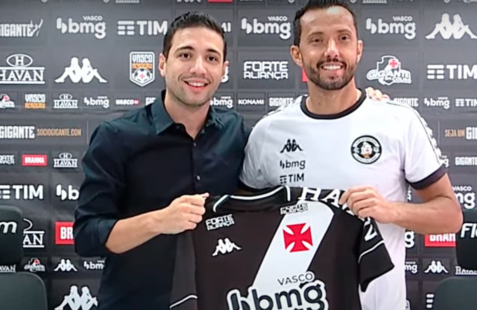 Apresentado, registrado e com o número 77: Nene volta ao Vasco com ‘um turbilhão de sentimentos’