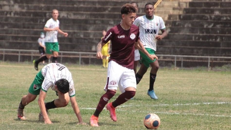 Artilheiro do Paulistão sub-17, Pyetro quer Ferroviária brigando no topo