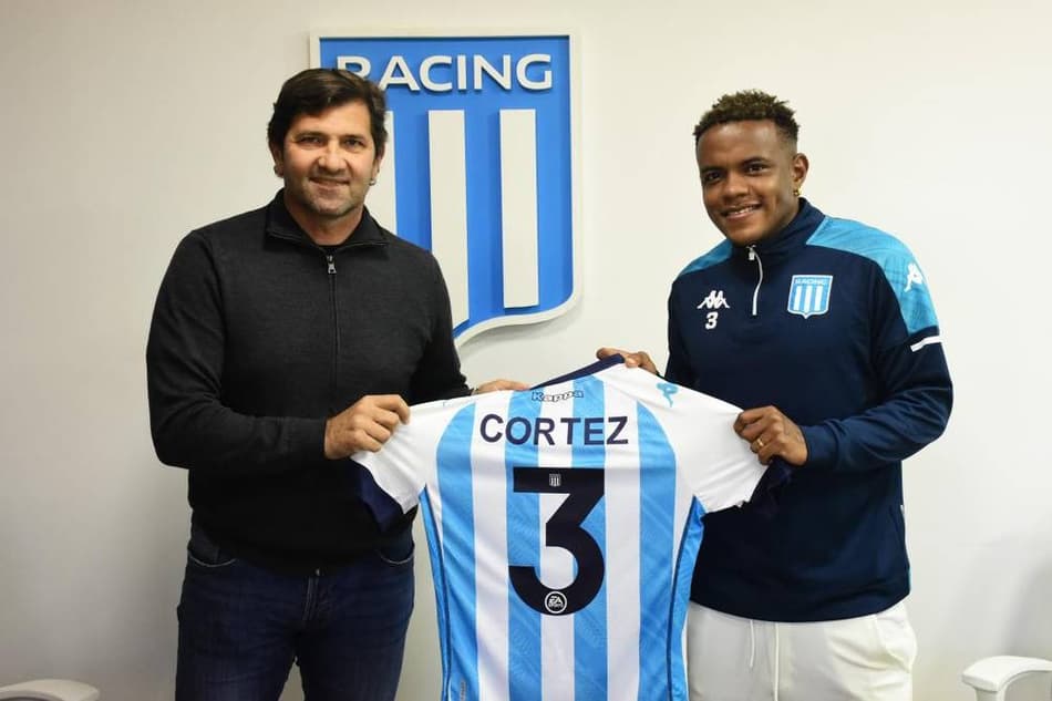 Lateral-esquerdo Cortez é anunciado em gigante argentino
