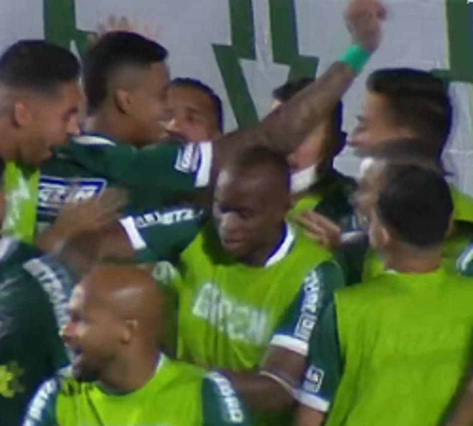 Na Serrinha, Goiás vence o Brasil de Pelotas e esquenta briga pela liderança da Série B