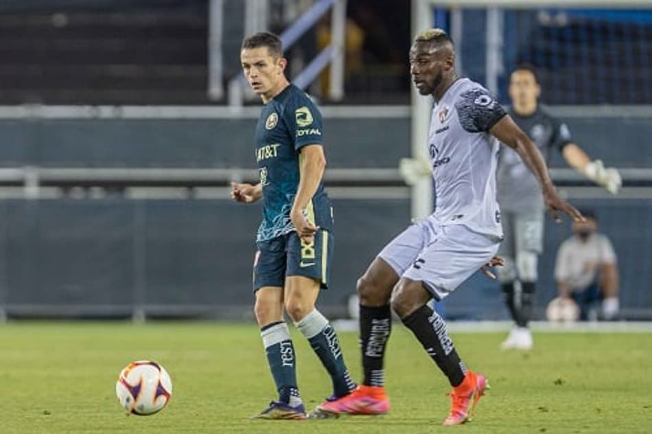 Jogador compara time mexicano ao Real Madrid; entenda