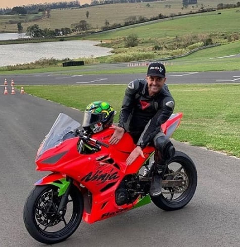 MotoGP e Ride 4: piloto Flávio Trevizan indica jogos para amantes de motovelocidade