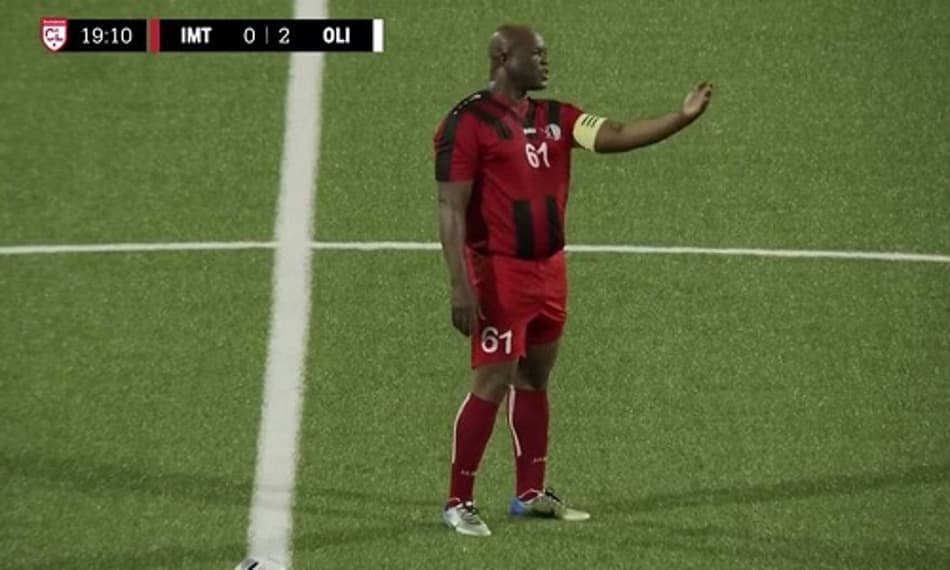 Concacaf expulsa dois clubes de torneio após episódio com vice-presidente do Suriname