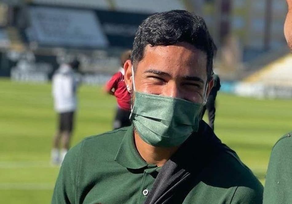 Emprestado pelo Corinthians, Madson festeja bom início no futebol português