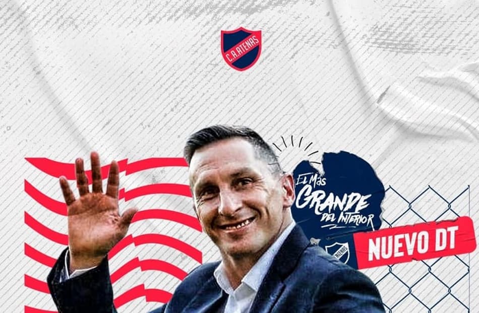 Clube no Uruguai anuncia substituto de Diego Forlán