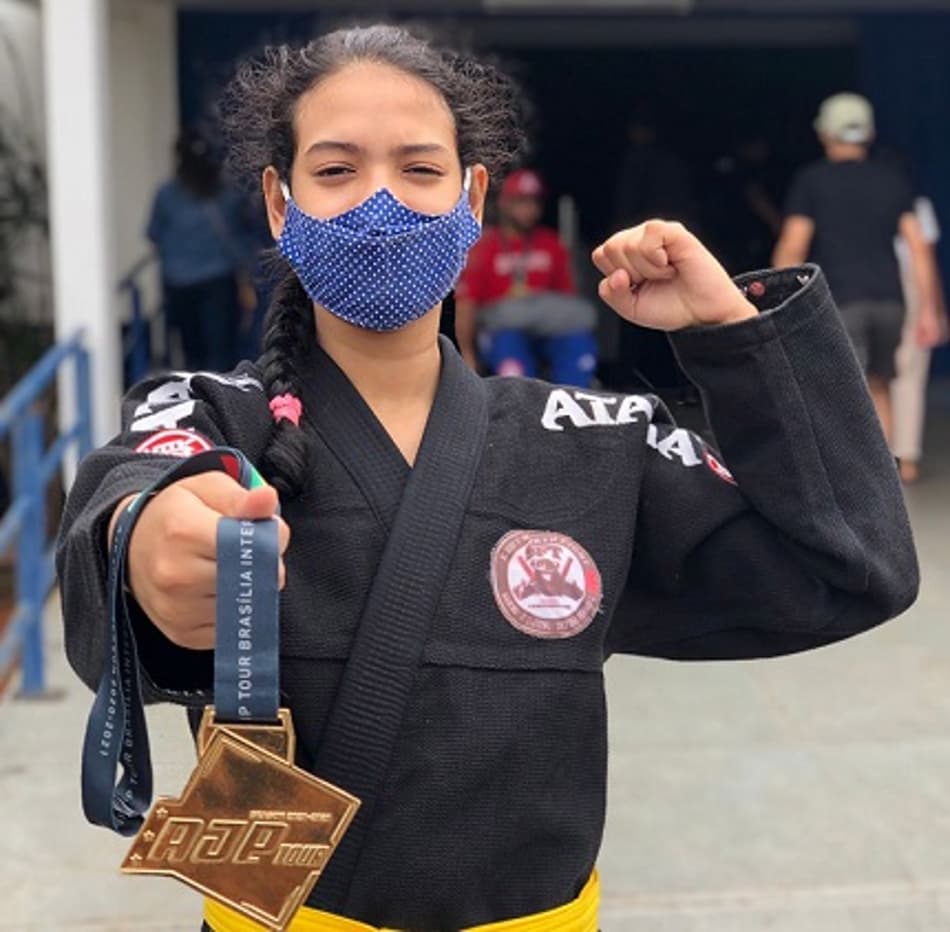 Alunos de projeto de Jiu-Jitsu em escola pública do Rio conquistam medalhas em etapa da AJP em Brasília