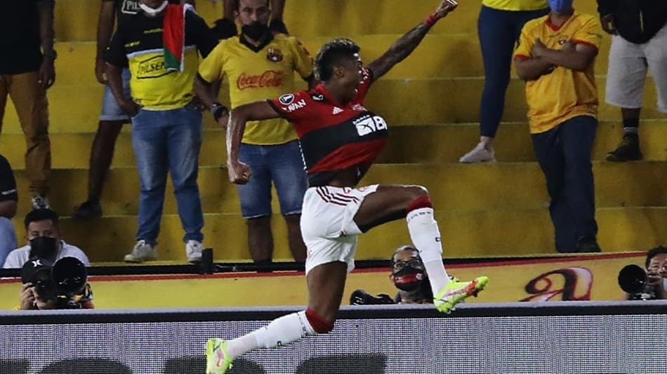 ATUAÇÕES: Everton Ribeiro e Bruno Henrique ditam o ritmo da vitória do Flamengo, que está na final da Libertadores