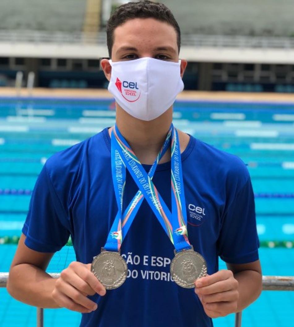 Atleta do Flamengo animado para Jogos Estudantis