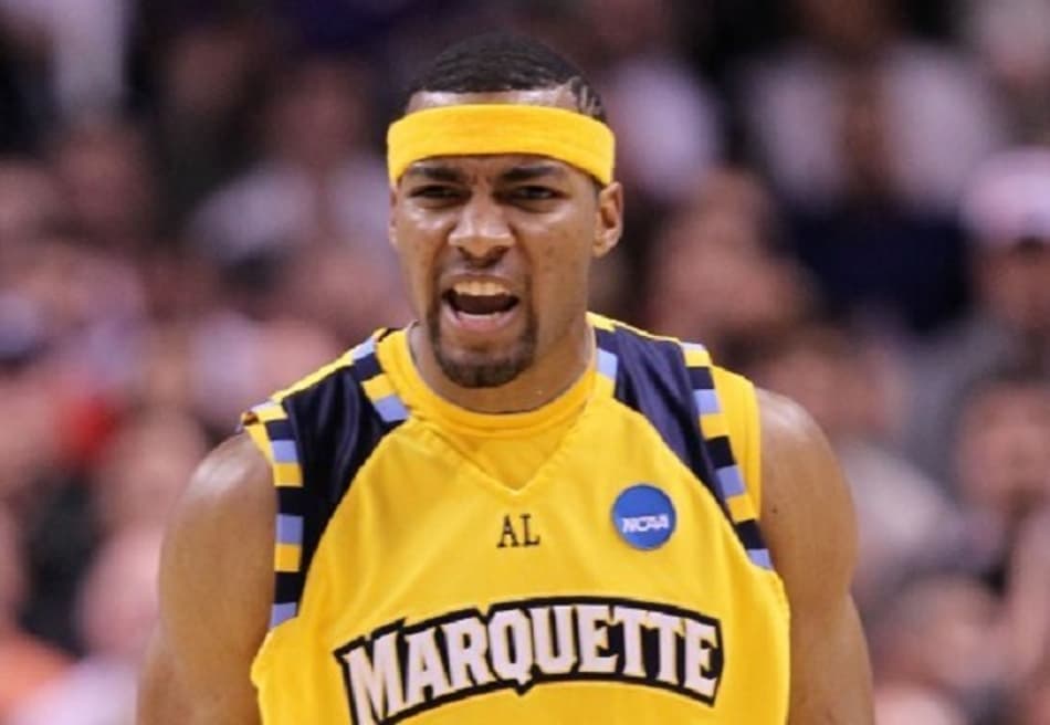 Ex-jogador da NBA é preso por falsificar carteira de vacinação