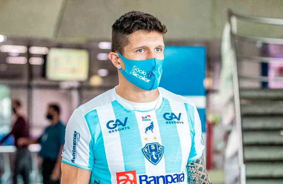 Victor Sallinas projeta reta final da Série C do Brasileirão: 'Sabemos o peso da camisa do Paysandu'