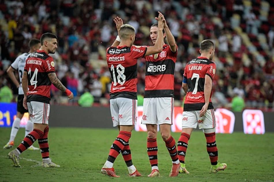 VÍDEO: grande arrancada e bola na rede… Veja o gol de Andreas Pereira em vitória do Flamengo