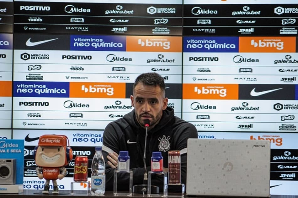 Renato Augusto diz se inspirar em Elias e Paulinho no Corinthians: ‘Têm o feeling do gol’
