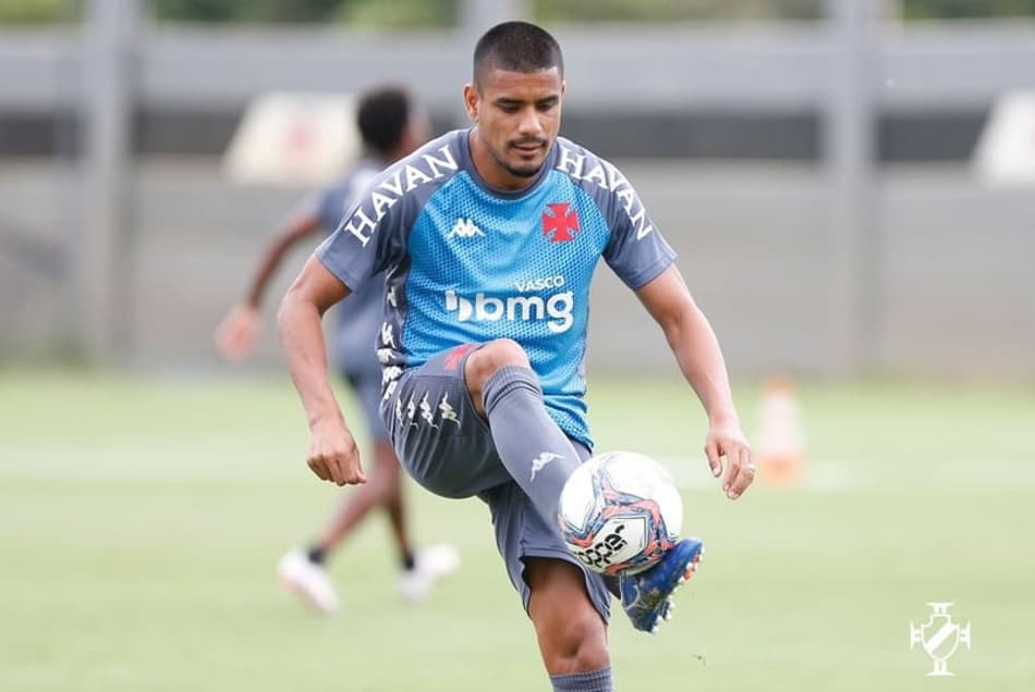 Vasco está escalado para o clássico com o Botafogo pela Série B do Brasileirão; veja time e onde assistir