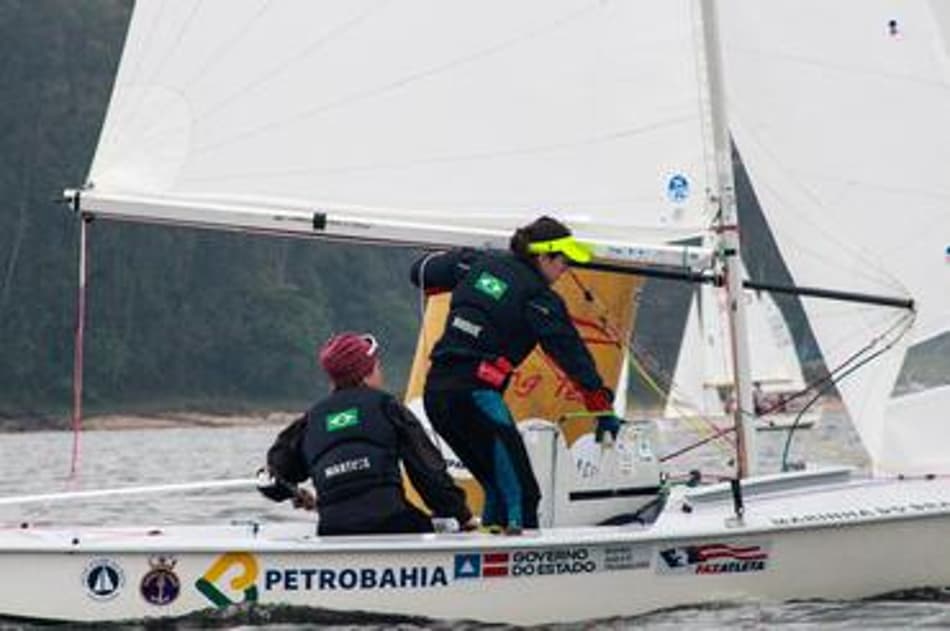 Brasileiras conquistam título de Mundial de vela para mulheres