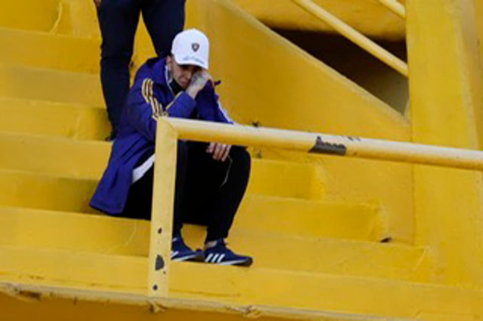 Emocionante! Torcida do Boca volta à La Bombonera; veja vídeo