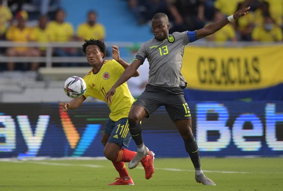 VAR anula gol nos acréscimos e Colômbia fica no empate com o Equador
