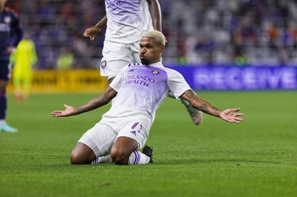 Ex-Corinthians faz gol da vitória do Orlando City na MLS; veja