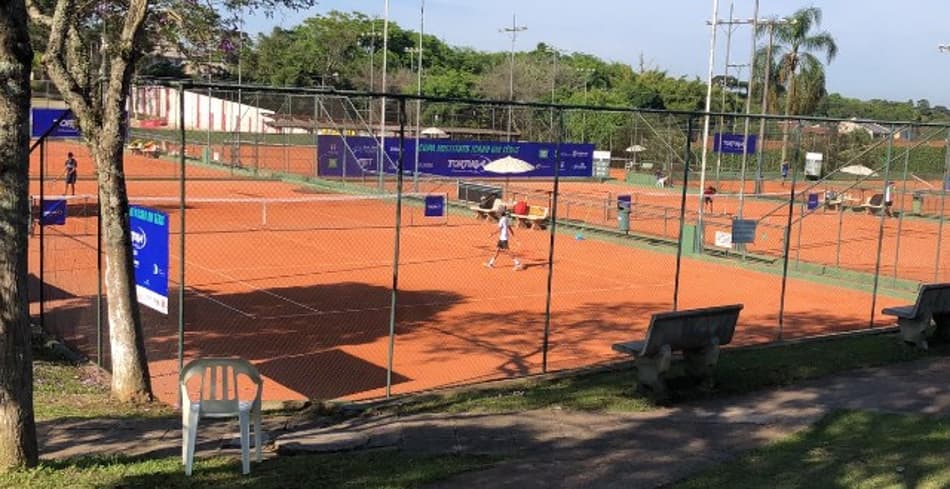 63 jogos neste domingo com o segundo dia da I Copa Instituto Icaro, em Curitiba