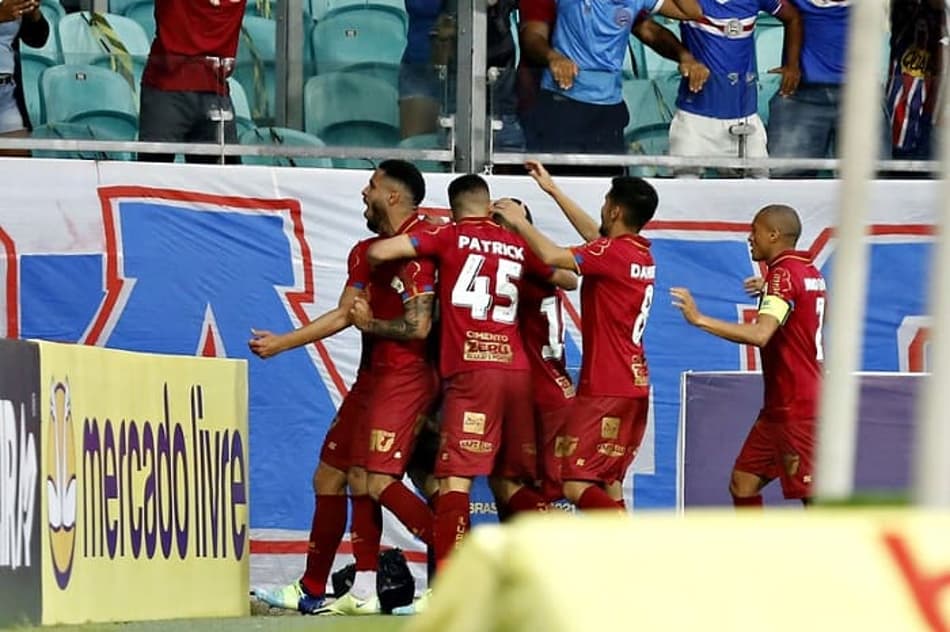 Veja os gols de Bahia 3 x 0 Chapecoense pelo Campeonato Brasileiro