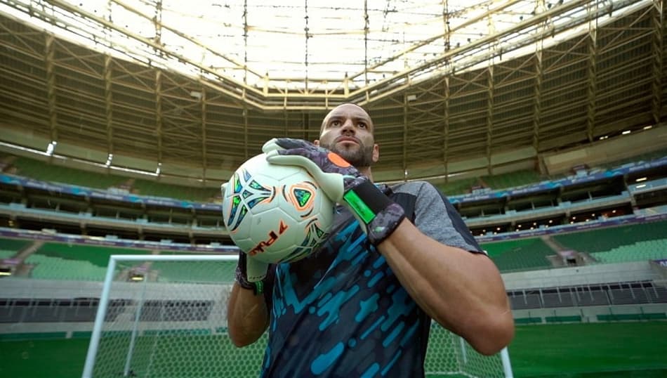 Marca de material esportivo completa 35 anos, diversifica investimento e cresce na pandemia