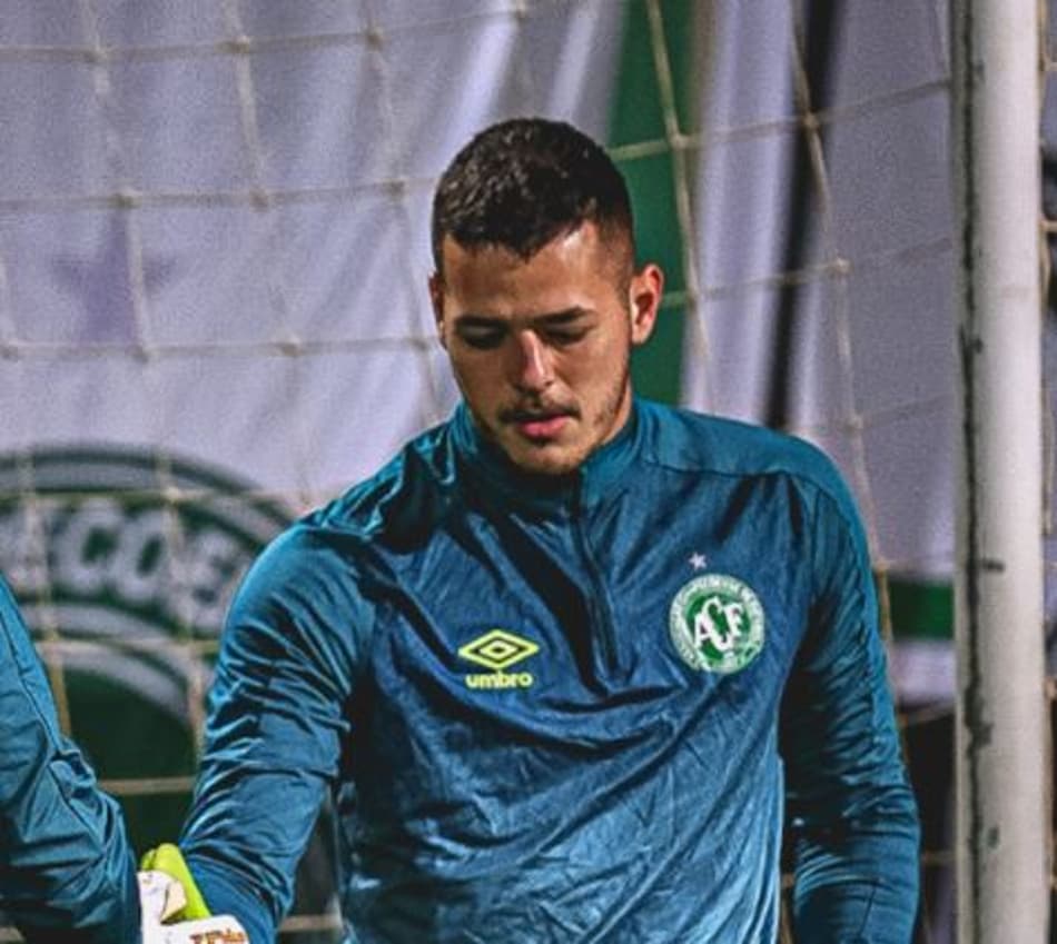 Goleiro da Chapecoense recebe sondagens para sair do clube