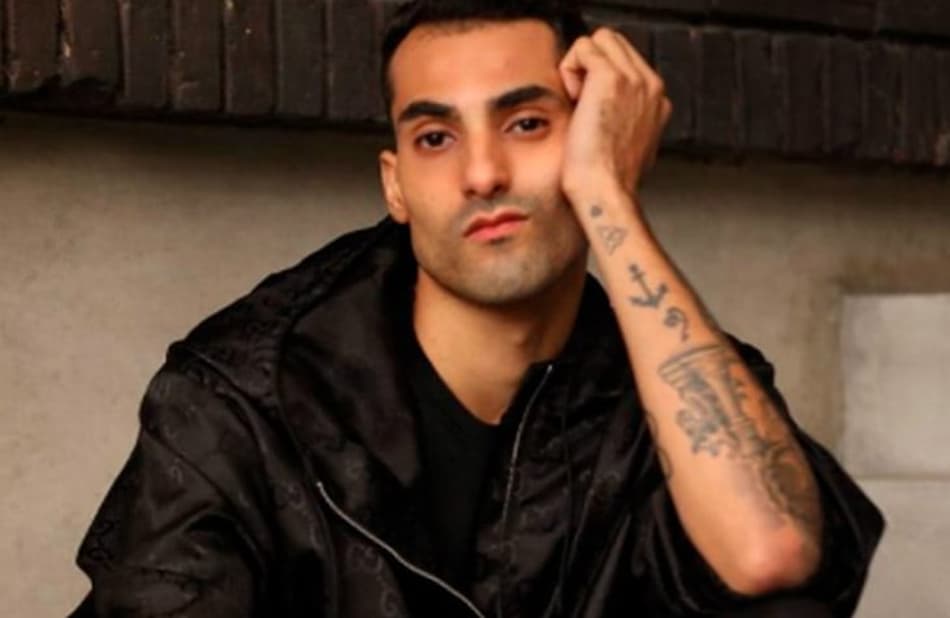 VÍDEO: Douglas Souza explica saída da Itália e nega ter abandonado clube: 'Conversei com responsáveis'