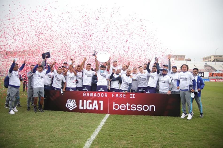 Com ex-Palmeiras artilheiro, Alianza Lima conquista título no Peru