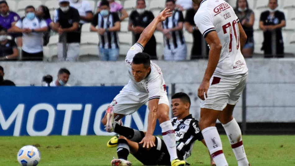 Mesmo com um a mais durante boa parte do jogo, Fluminense é inofensivo e perde para o Ceará