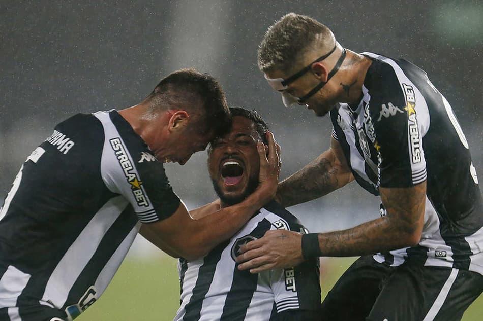No sufoco! Botafogo vence o Confiança em jogo truncado e se aproxima do acesso