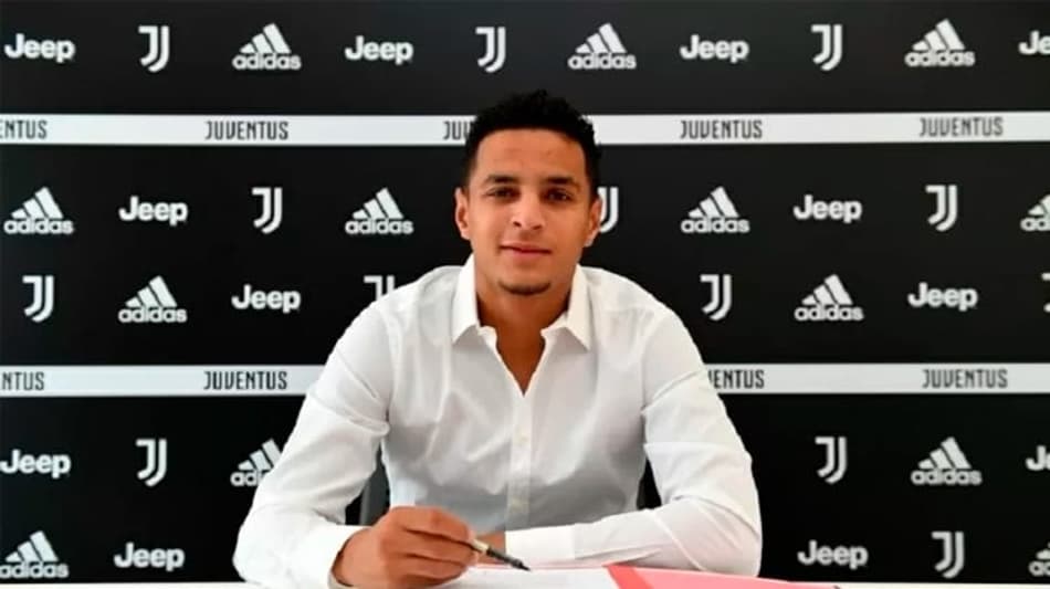 Joia da Juventus pode parar aos 19 anos: veja jogadores que já enfrentaram problemas com a saúde mental
