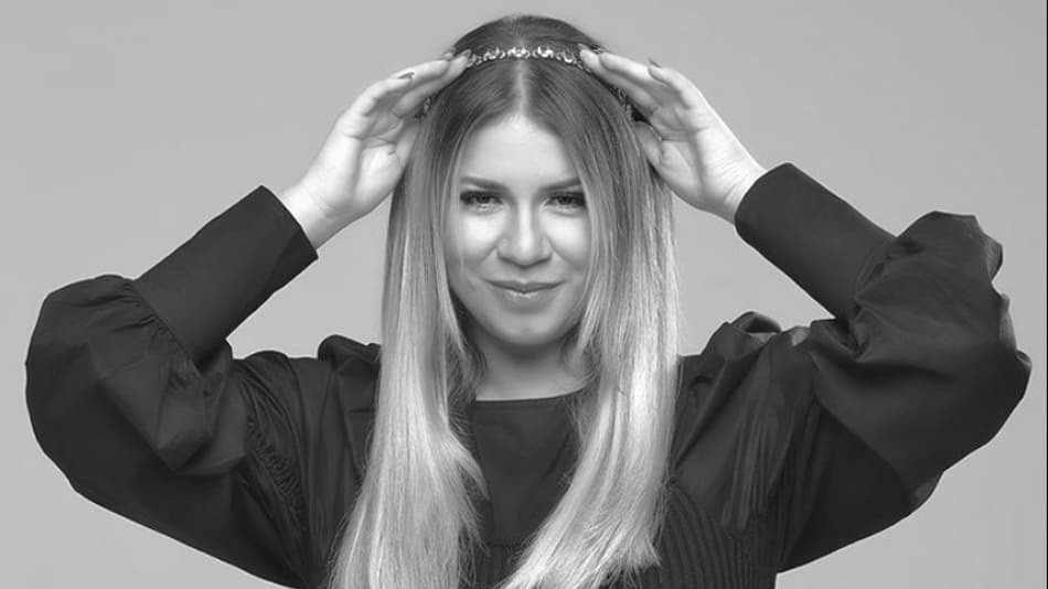 Clubes e figuras do esporte lamentam a morte da cantora Marília Mendonça