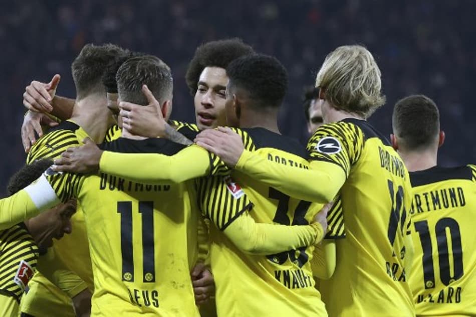 LANCE! exibe AO VIVO Borussia Dortmund x Stuttgart com transmissão do OneFootball