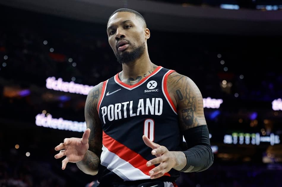 Com lesão abdominal, Lillard desfalcará Blazers