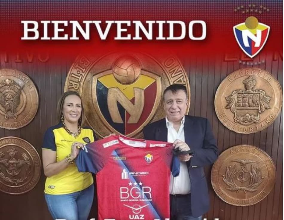 Lendário técnico sul-americano é anunciado por novo clube