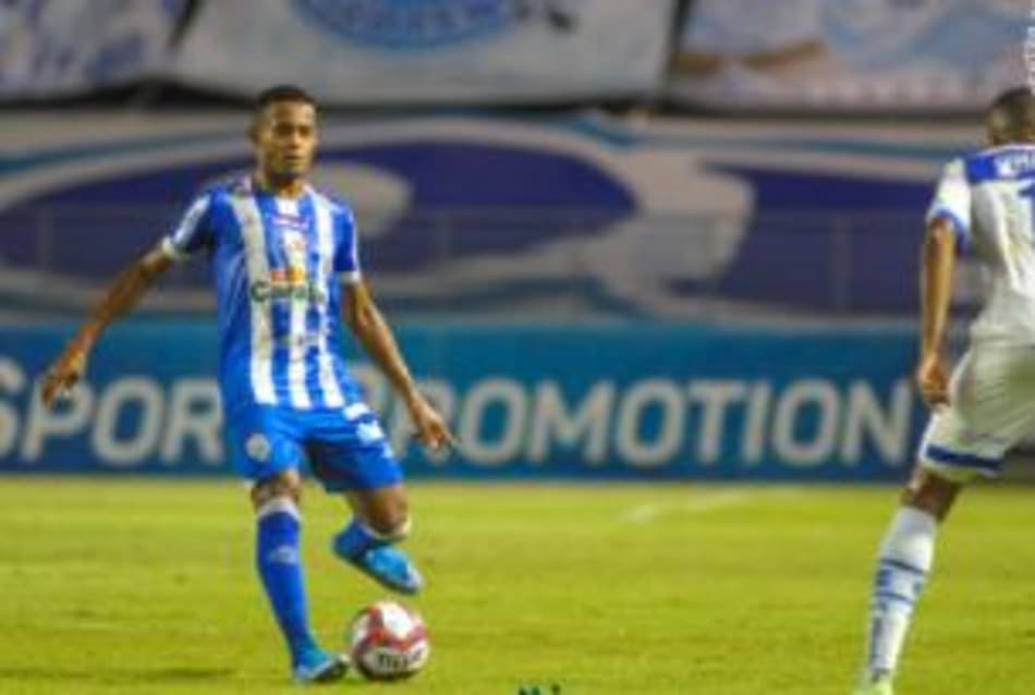 Com um jogador a mais, CSA pressiona, mas fica no empate contra o Confiança pela Série B