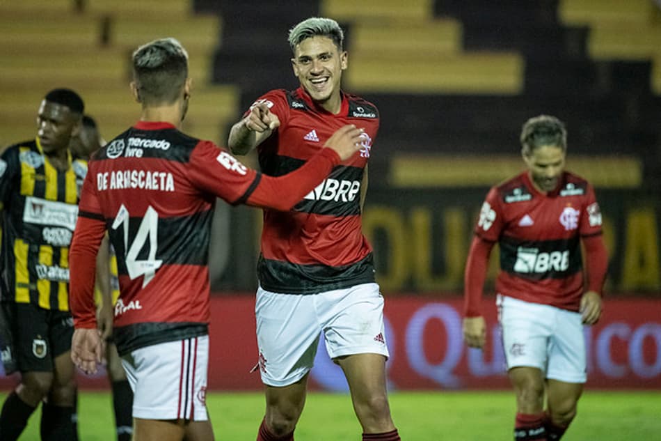 Renato comenta possibilidade de contar com Arrascaeta e Pedro nos jogos do Flamengo em Porto Alegre