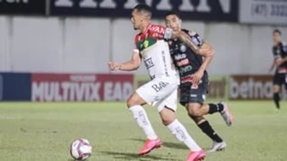 Fazendo história! Brusque vence Operário-PR e garante permanência na Série B