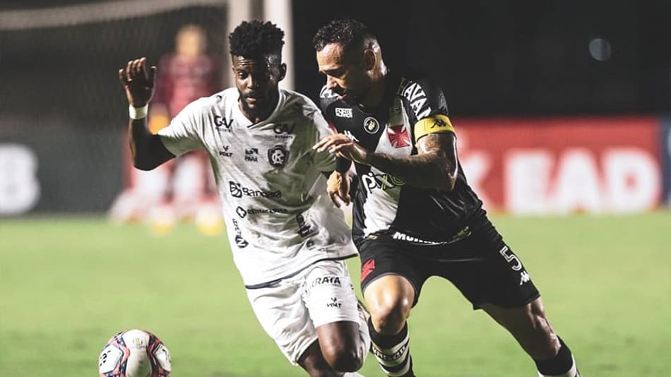 Sob vaias intensas, Vasco empata com o Remo em São Januário e segue sem vencer há mais de um mês