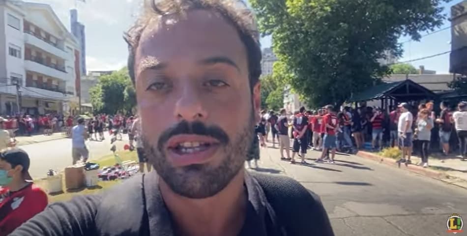 LANCE! no Uruguai: YouTuber mostra a festa brasileira entre Athletico e Bragantino na Sul-Americana