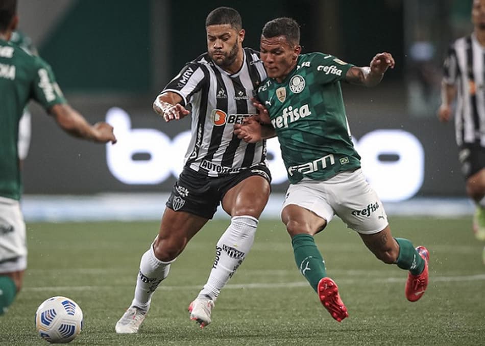 LANCE! Rápido: Atlético-MG empata e adia ‘jogo do título’; finalistas da Libertadores chegam hoje ao Uruguai