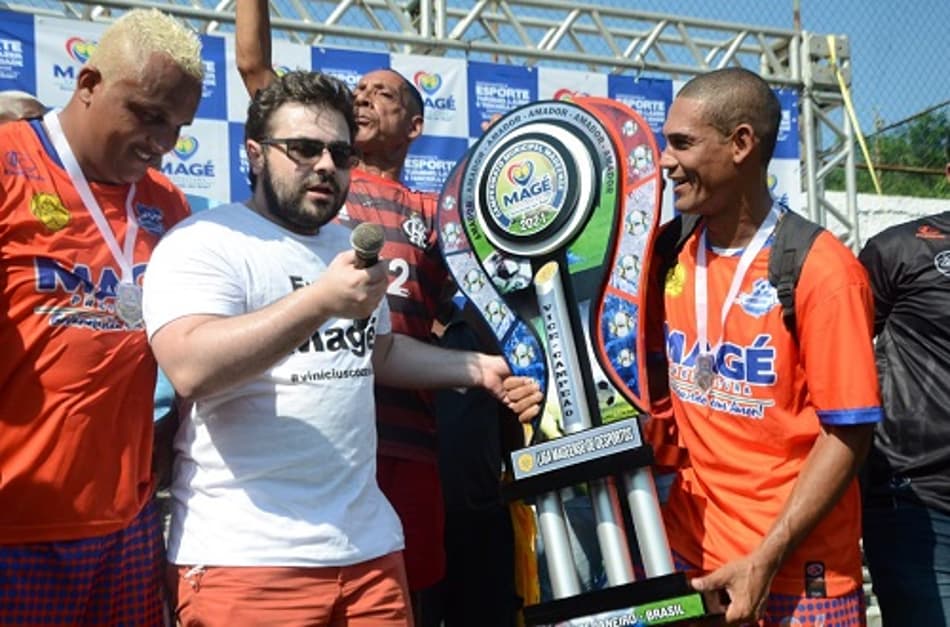 Com conquistas no Jiu-Jitsu e Kickboxing na Europa, lutadores de Magé (RJ) colhem os frutos do programa bolsa-atleta