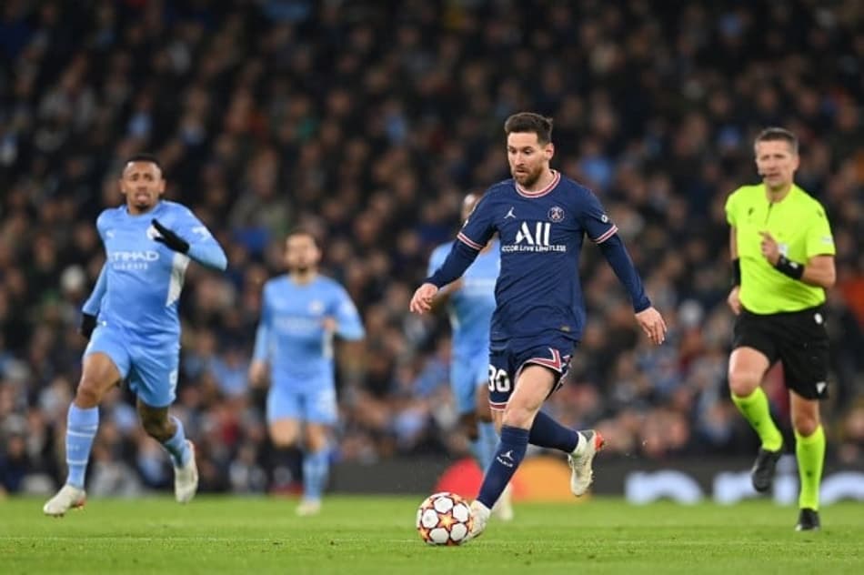 Pela 15ª vez seguida, Messi está em Top 3 dentre os melhores do mundo