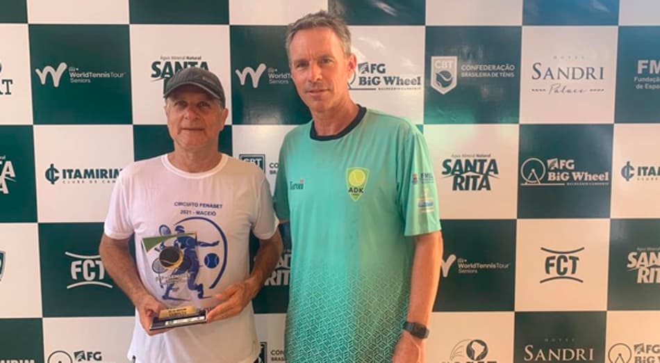Catarinenses conquistam títulos do Brasileirão Seniors em Itajaí (SC)