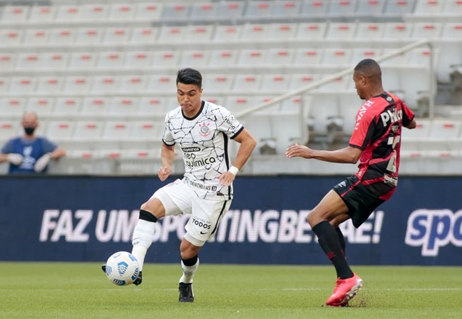 Athletico-PR x Corinthians: saiba onde assistir ao duelo pelo Brasileirão